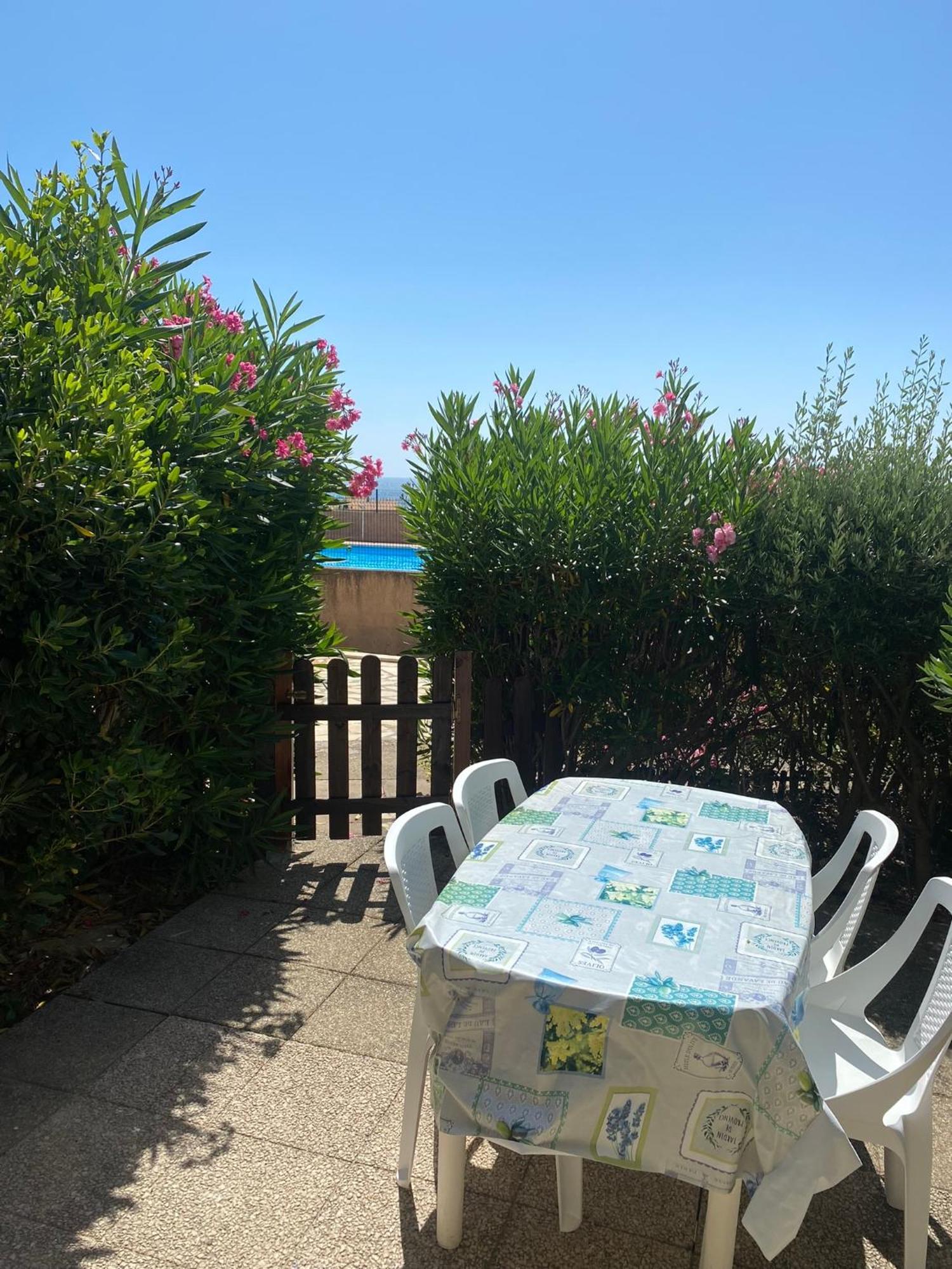La Maison Du Bonheur Les Eaux Vives 1 Saint-Pierre-la-Mer  外观 照片