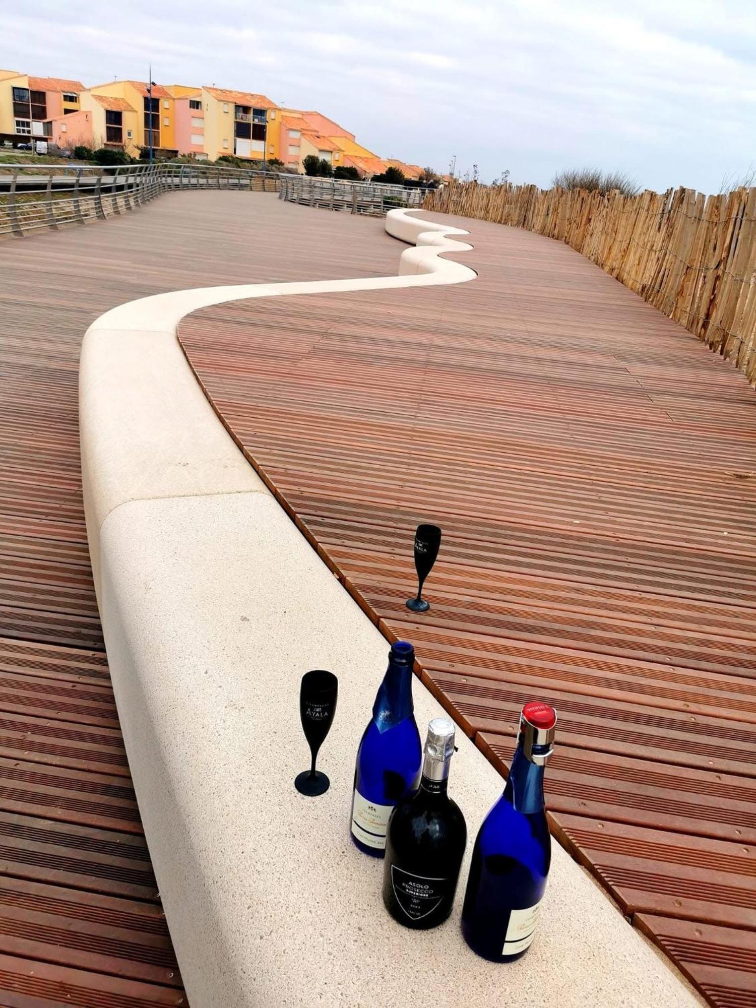 La Maison Du Bonheur Les Eaux Vives 1 Saint-Pierre-la-Mer  外观 照片